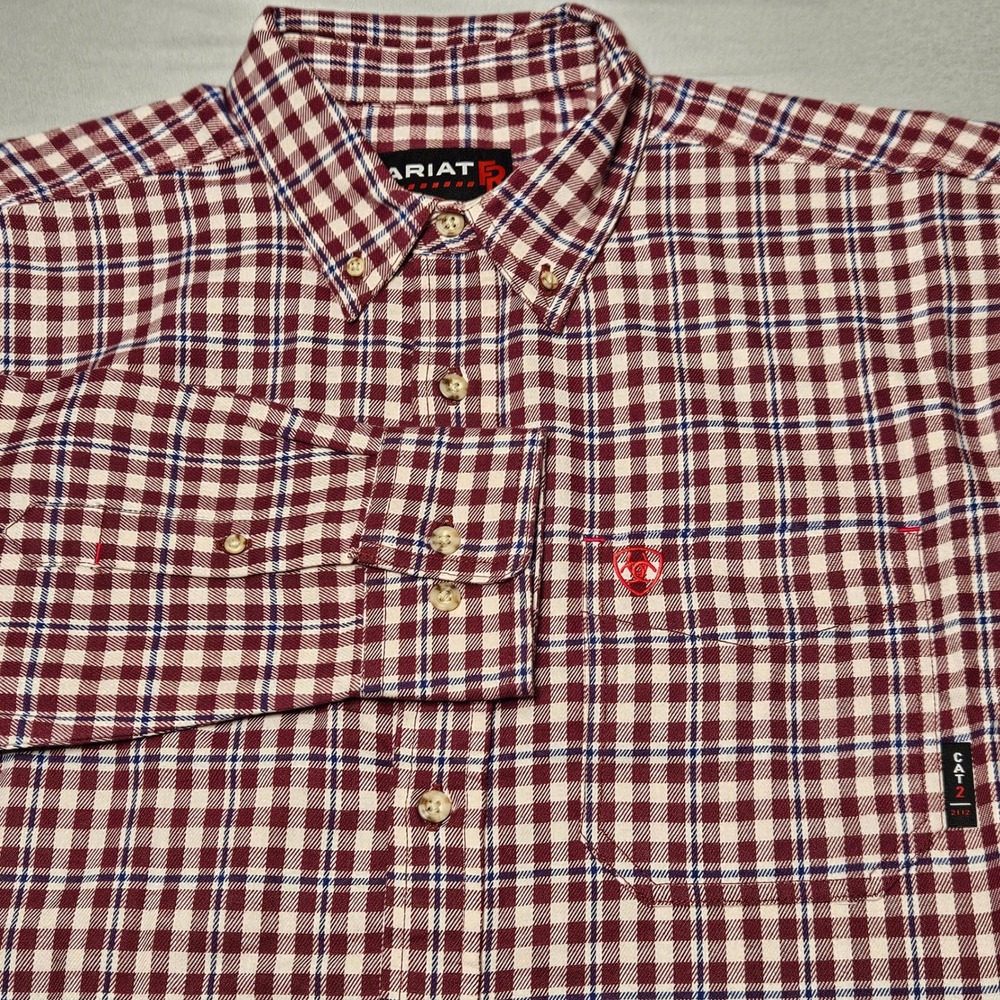 Ariat FR Richard Logo Work Shirt Mens Large Burgundy Plaid Flame Resistant CAT 2
